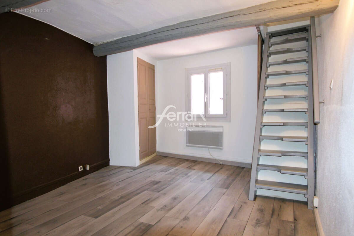 Appartement à FLAYOSC