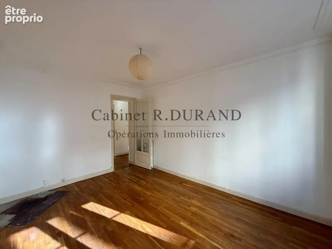 Appartement 2 pièces 53 m² à vendre à Courbevoie (92400) - photo 3