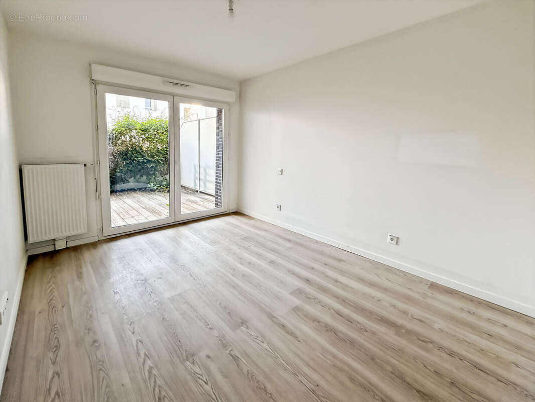 Appartement à VILLENAVE-D'ORNON