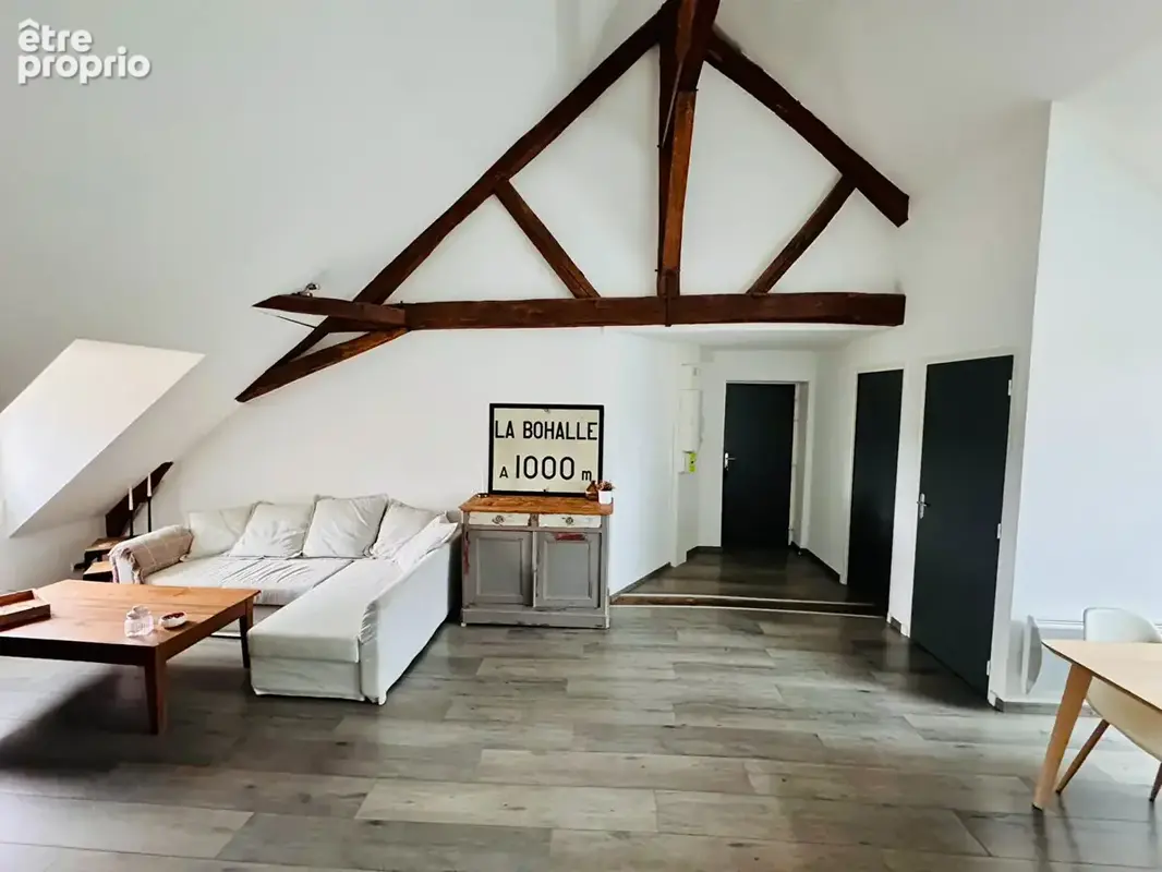 Appartement à BRISSAC-QUINCE