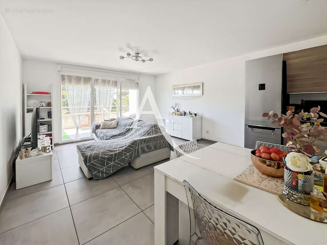 Appartement à MARSEILLE-13E