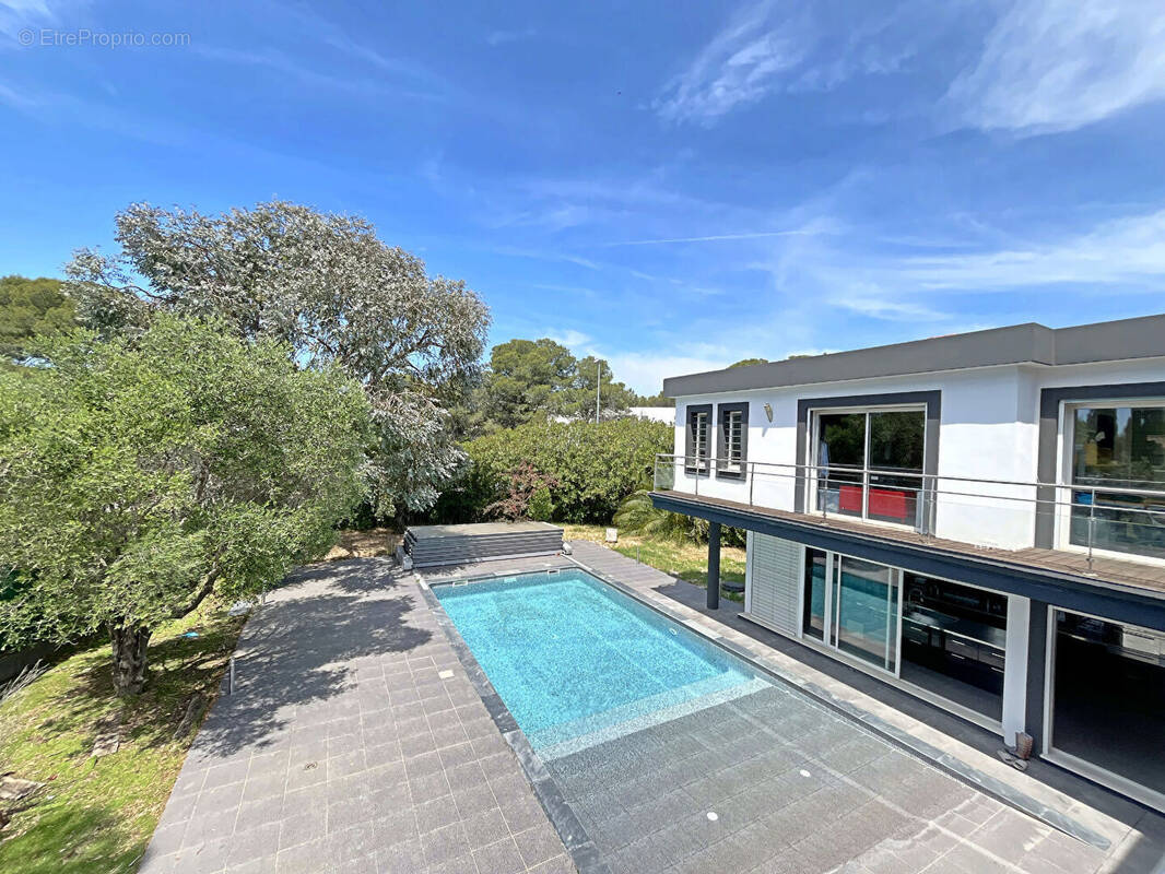 Maison à SAINT-RAPHAEL