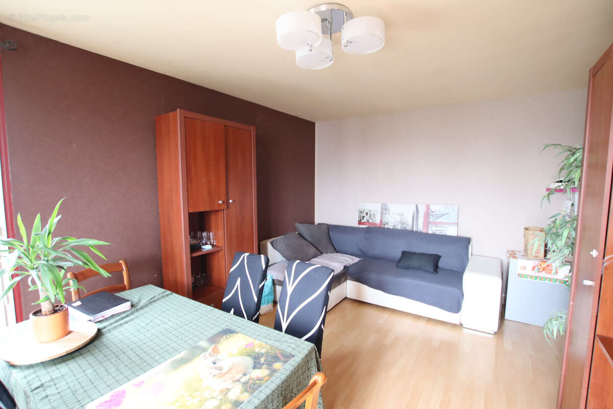 Appartement à LUCE