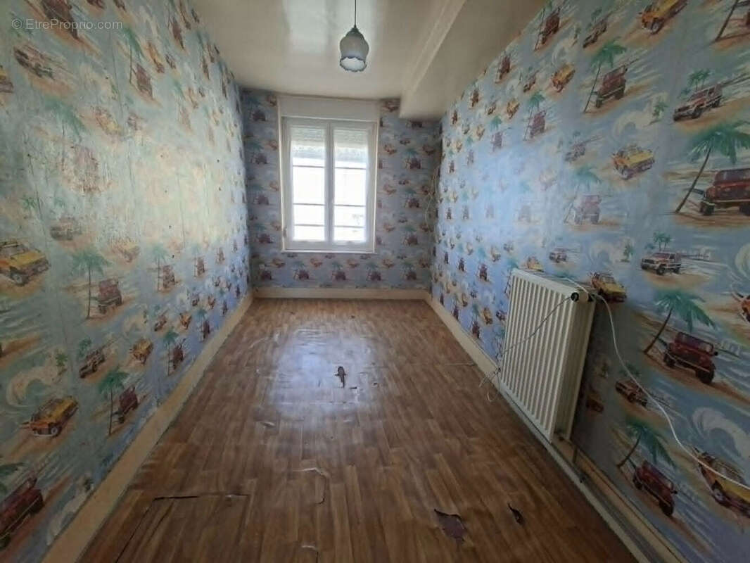 Maison à MARLE