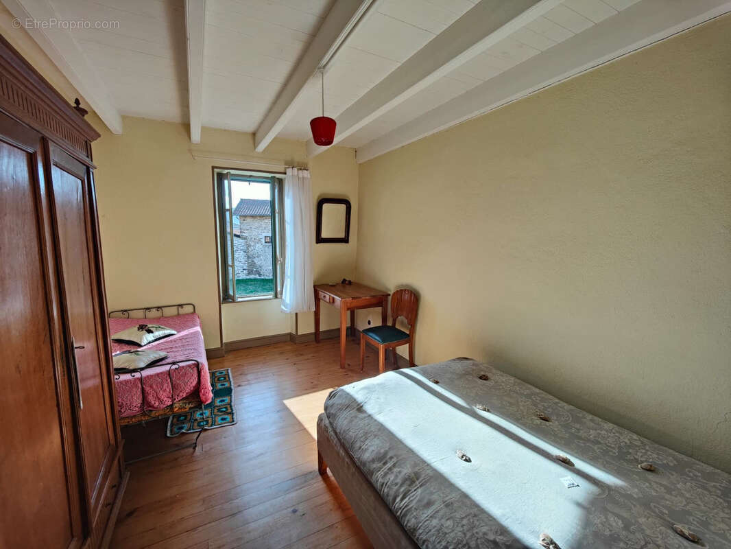 Maison à SAINT-VERT