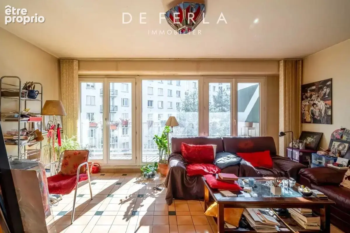 Appartement à PARIS-15E