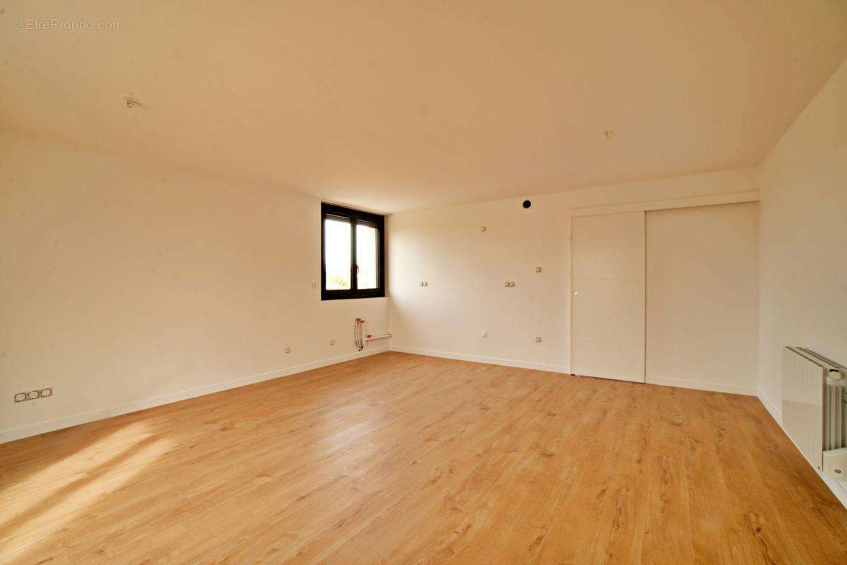 Appartement à QUINCIEUX