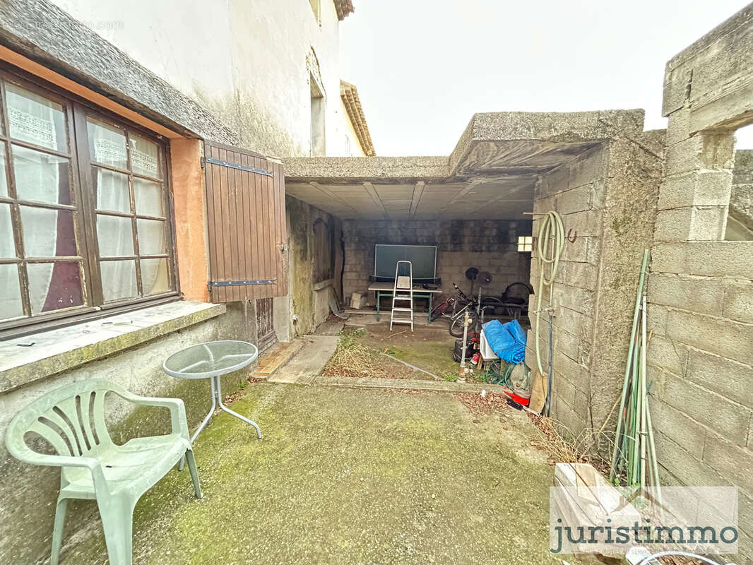 Maison à MONDRAGON
