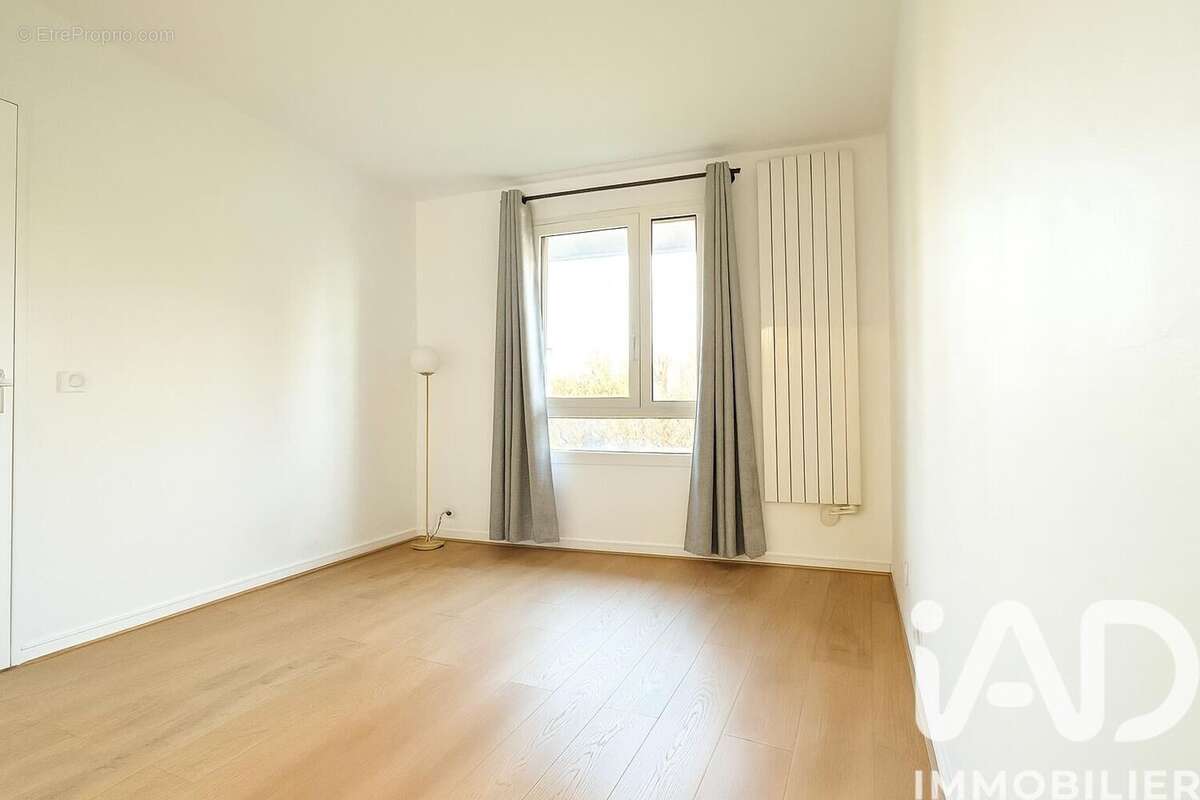 Photo 6 - Appartement à ASNIERES-SUR-SEINE