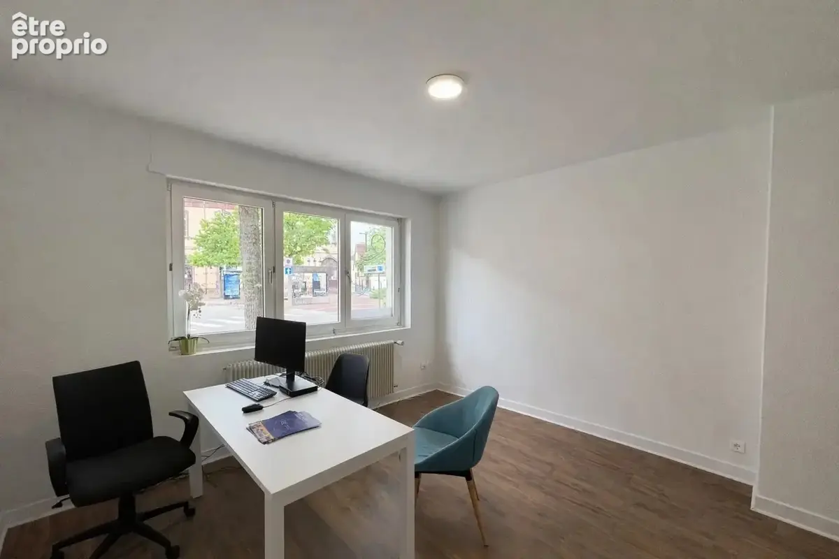 Commerce 48 m² à Haguenau  - photo 1