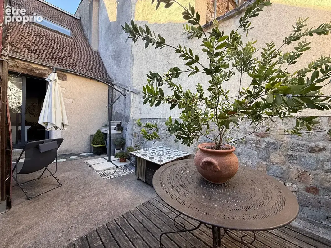 Maison 5 pièces 130 m² à vendre à Issoudun (36100) - photo 8