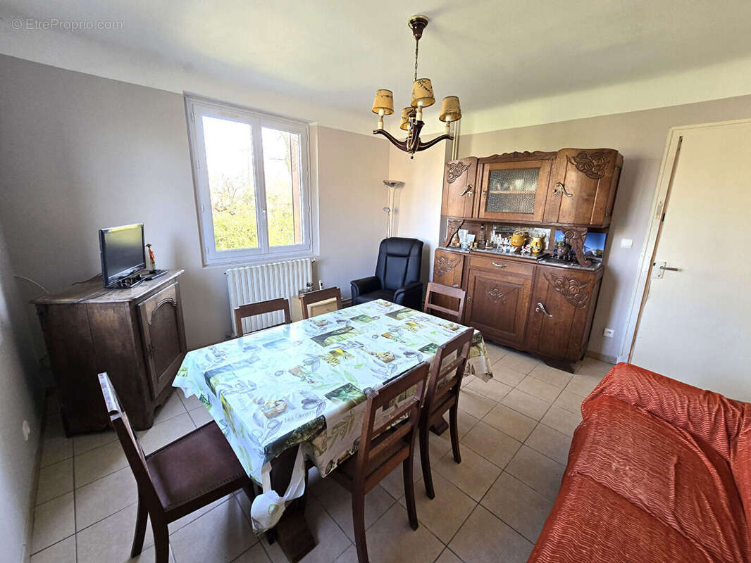 Maison à HAGETAUBIN