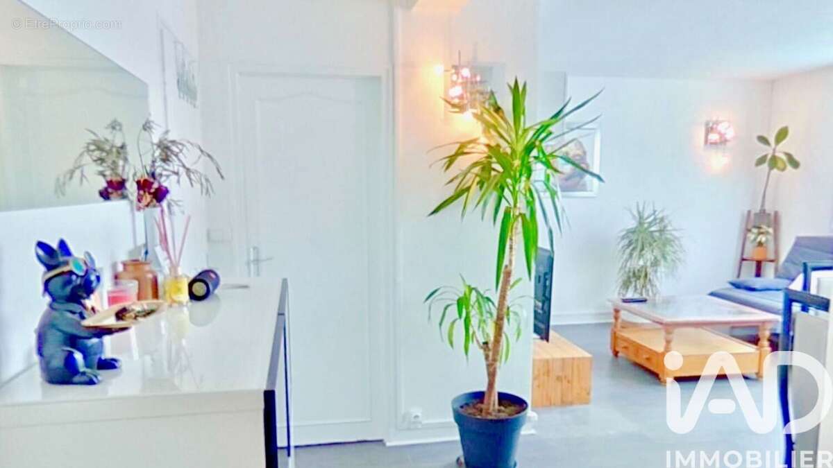 Photo 2 - Appartement à CHAMPIGNY-SUR-MARNE