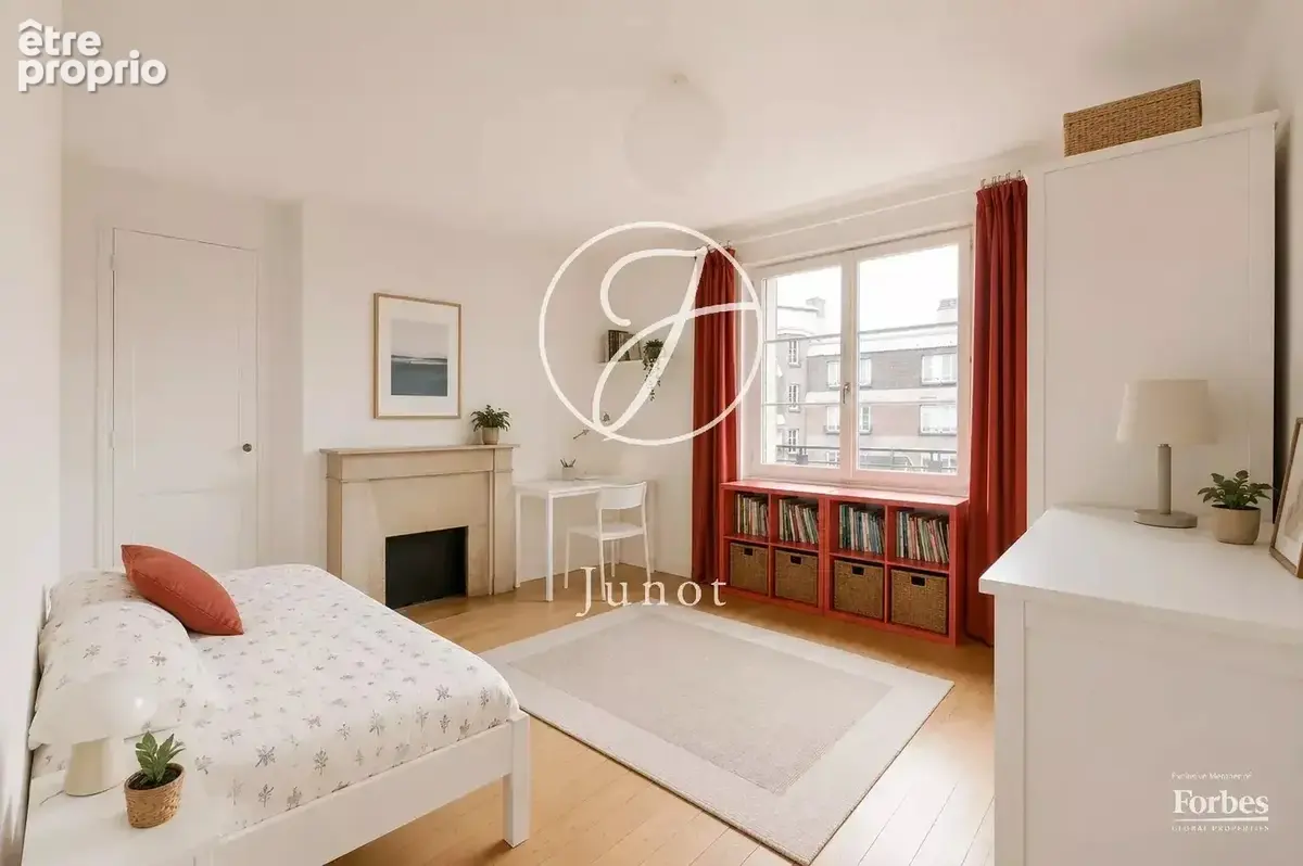 Viroflay - "VILLAGE" - Appartement en bon état - 105 m² - charme Art Déco - 2 ou 3 chambres - DPE D - photo 3