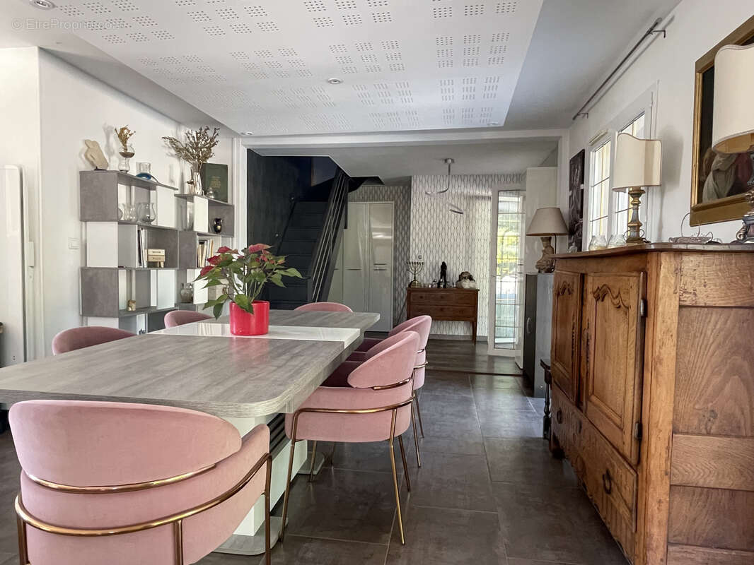 Maison contemporaine avec piscine   Boulazac - photo 5