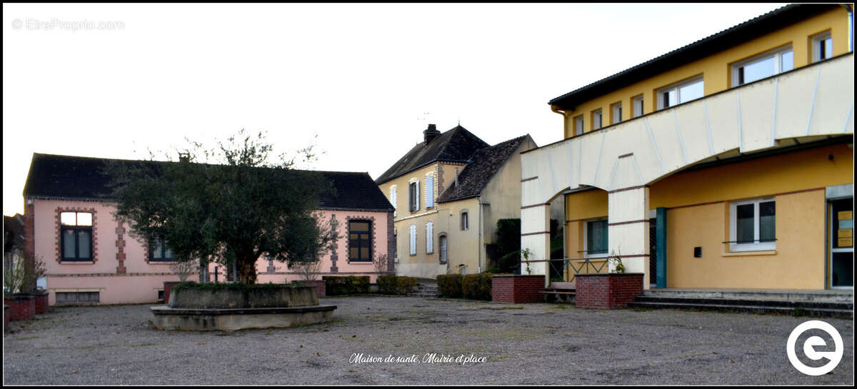 Maison à SAINT-MARTIN-DU-TERTRE