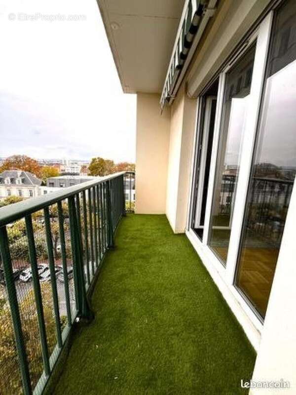 Appartement 66 m² à Reims  - photo 7
