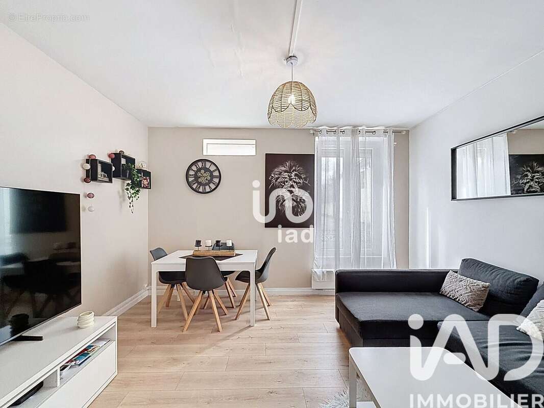 Photo 2 - Maison à FAREMOUTIERS