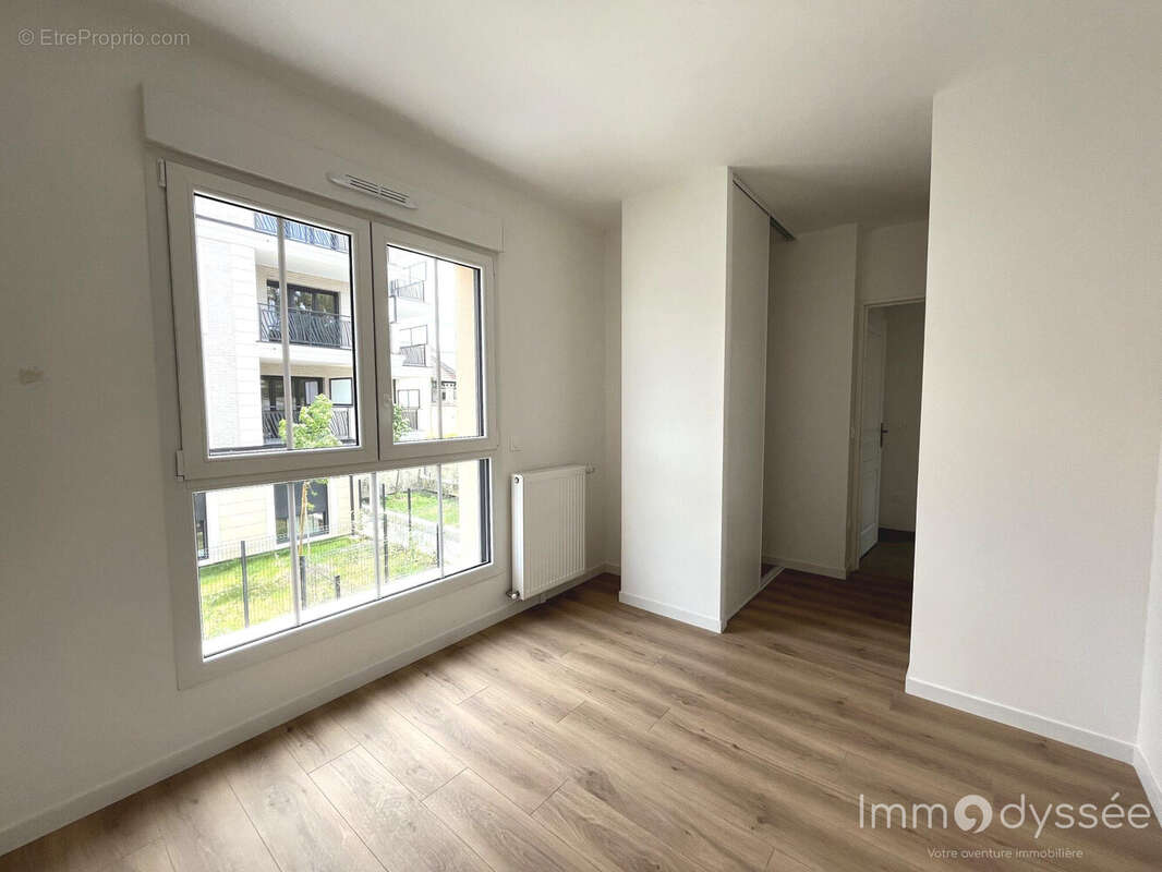 Appartement à LE PERREUX-SUR-MARNE