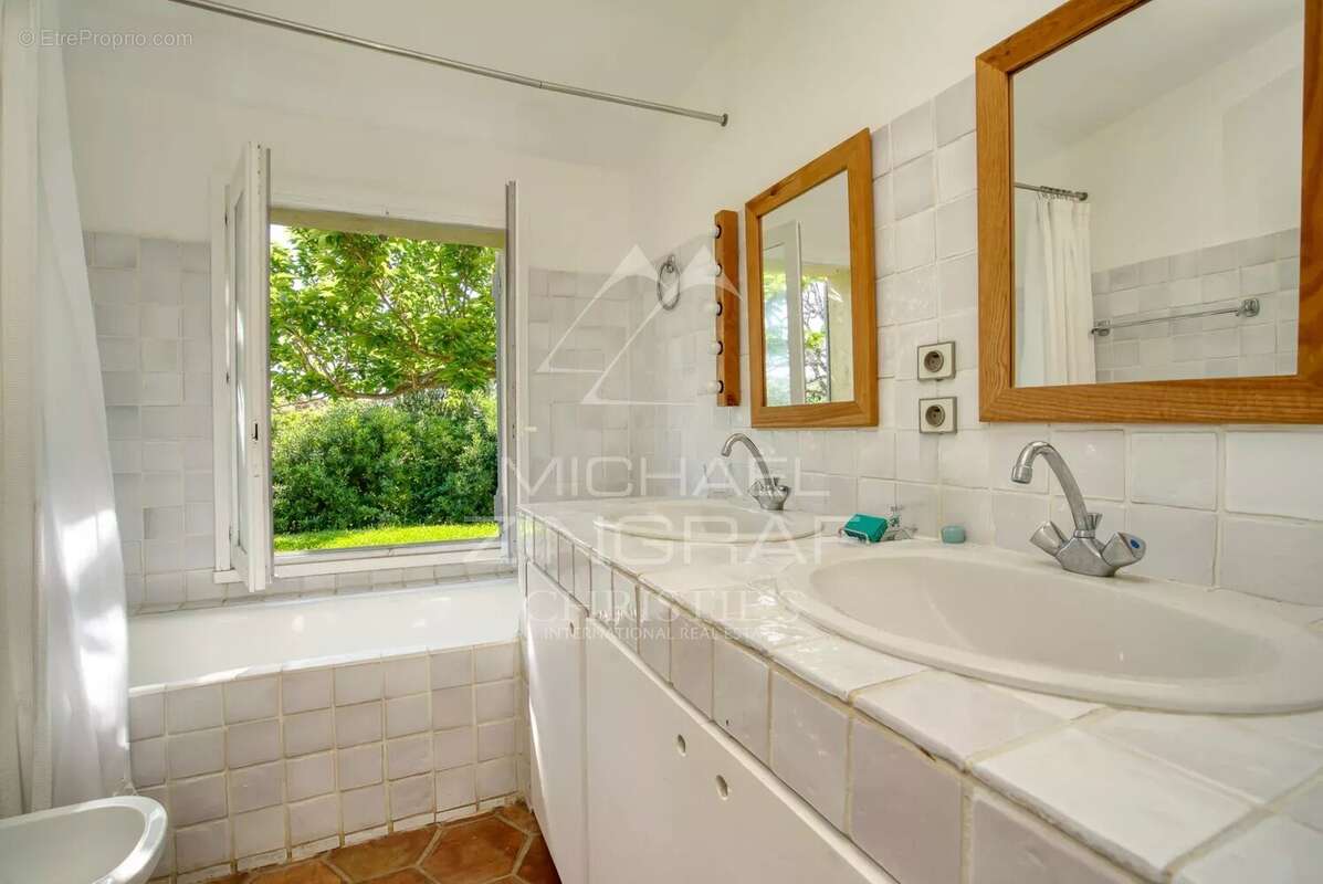 Maison à RAMATUELLE