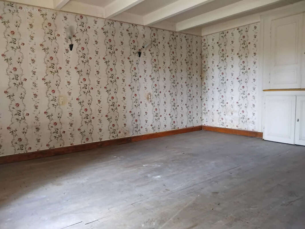 Maison à rénover à Parnoy en Bassigny - 3 pièces, 91 m² sur 1090 m² de terrain - photo 6