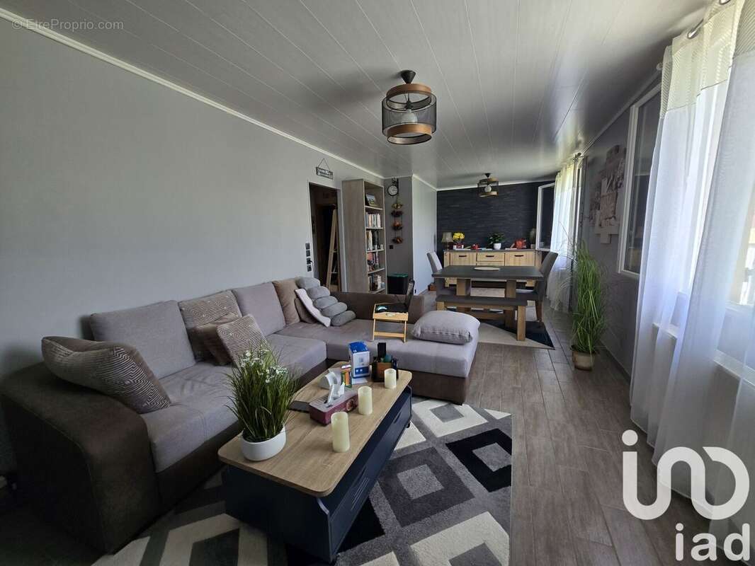 Photo 4 - Maison à OSSEY-LES-TROIS-MAISONS