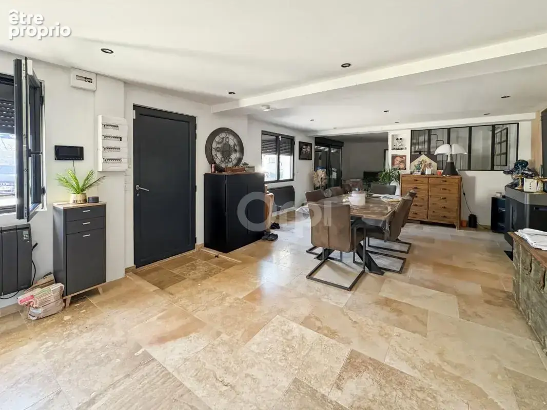 Maison 110M² avec dépendance aménagée de 45m² - photo 2