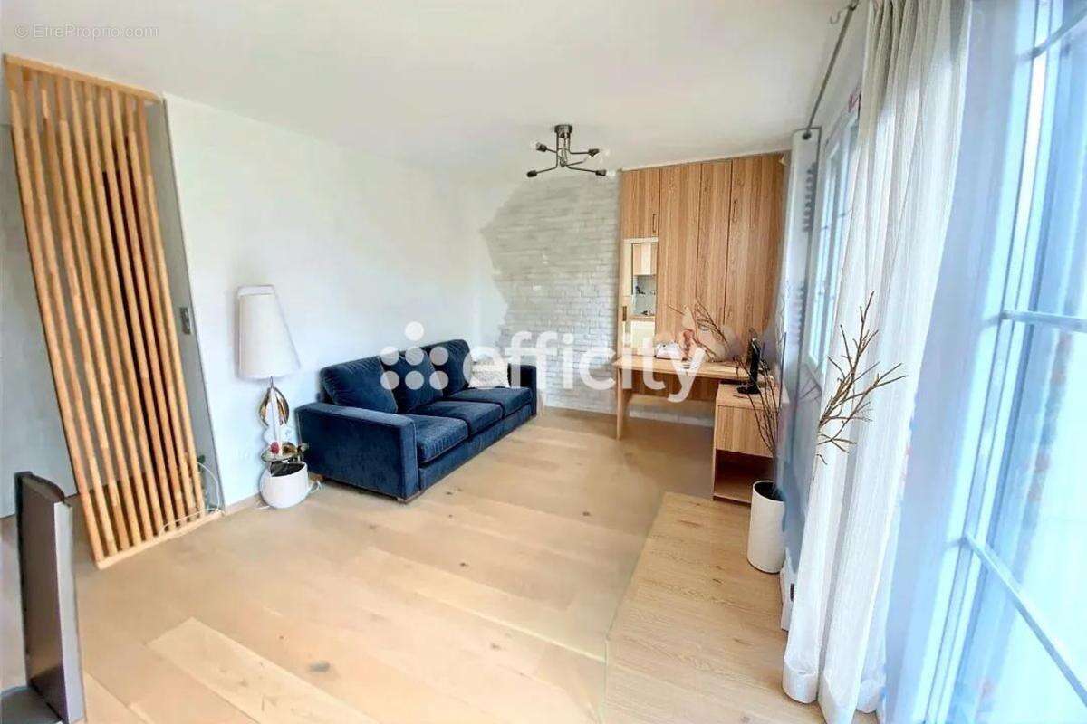 Appartement à LYON-9E