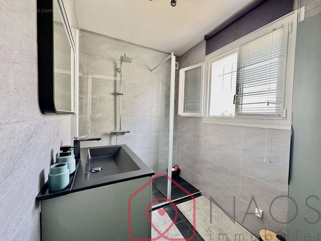 Appartement à SAINT-RAPHAEL