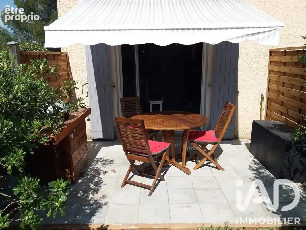 Photo 1 - Maison à CALVISSON
