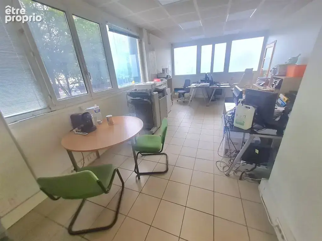 bureaux 103m2  lumineux - photo 7