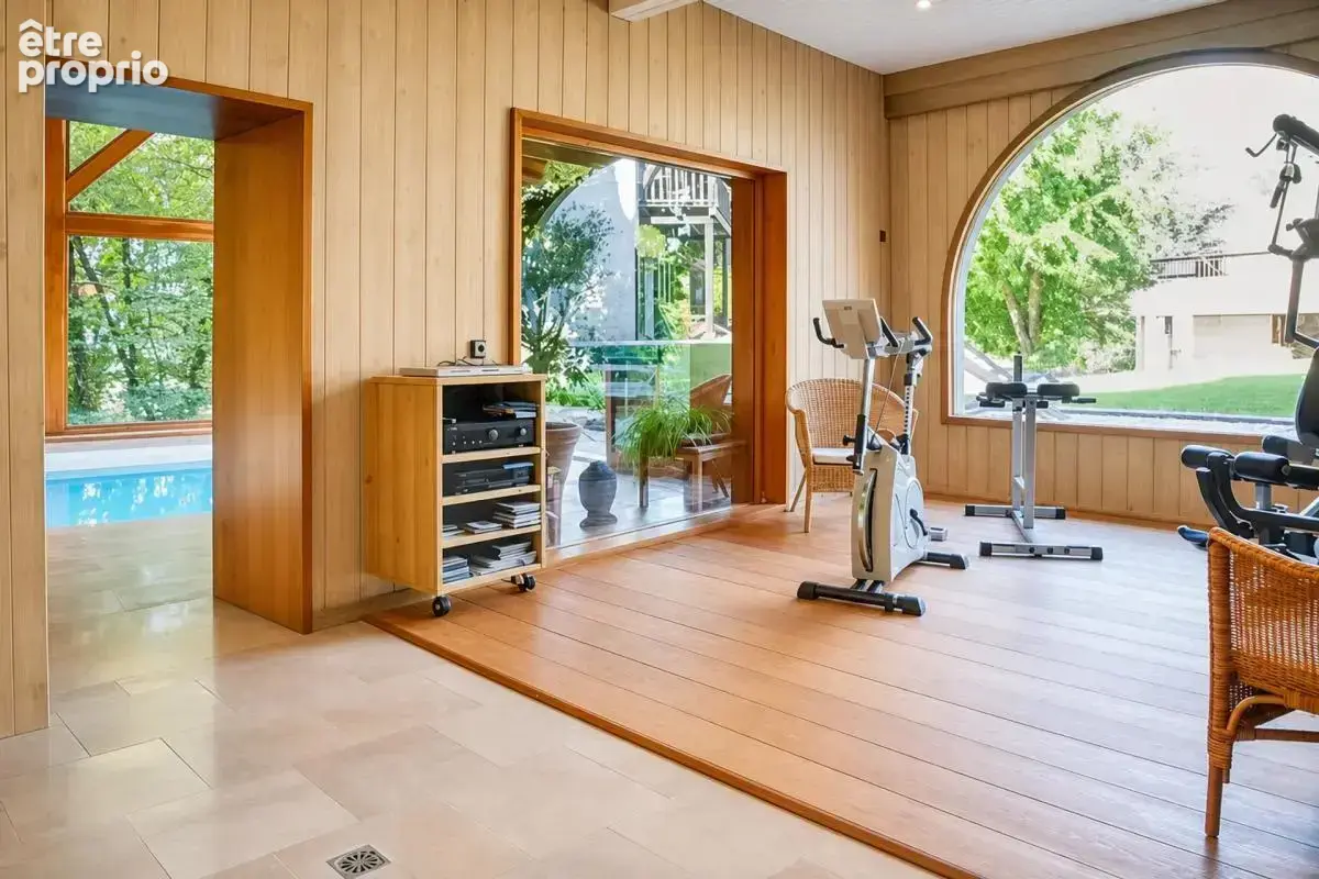 Propriété familiale avec espace bien-être et 8 600 m² de nature - photo 15