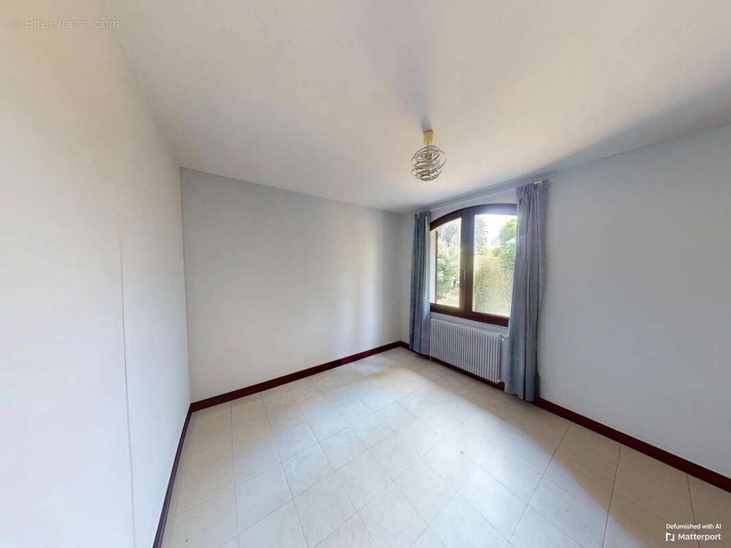 Maison à MARTIGNAS-SUR-JALLE