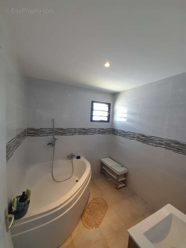 Maison à SAINT-BENOIT