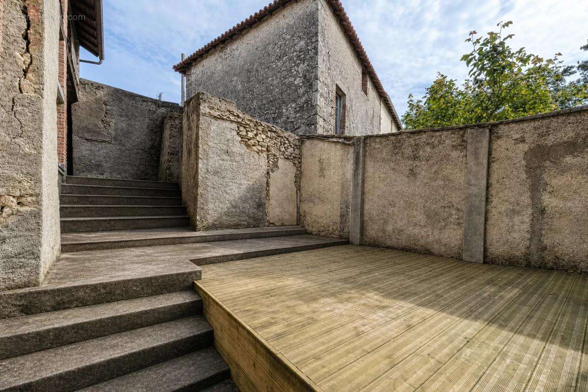 Maison à MAULEON