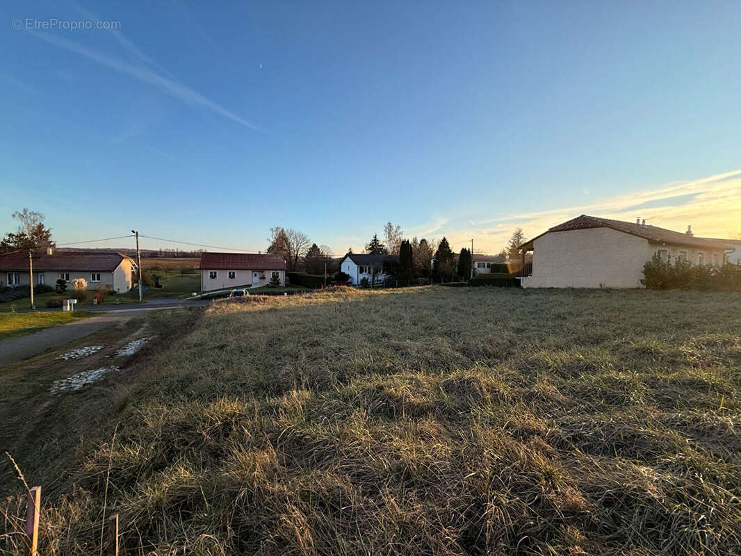 Terrain à NIXEVILLE-BLERCOURT