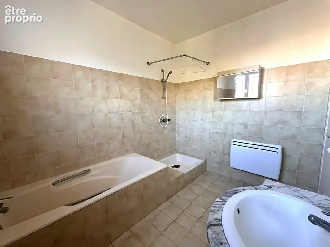 Maison avec grand jardin arboré - photo 7