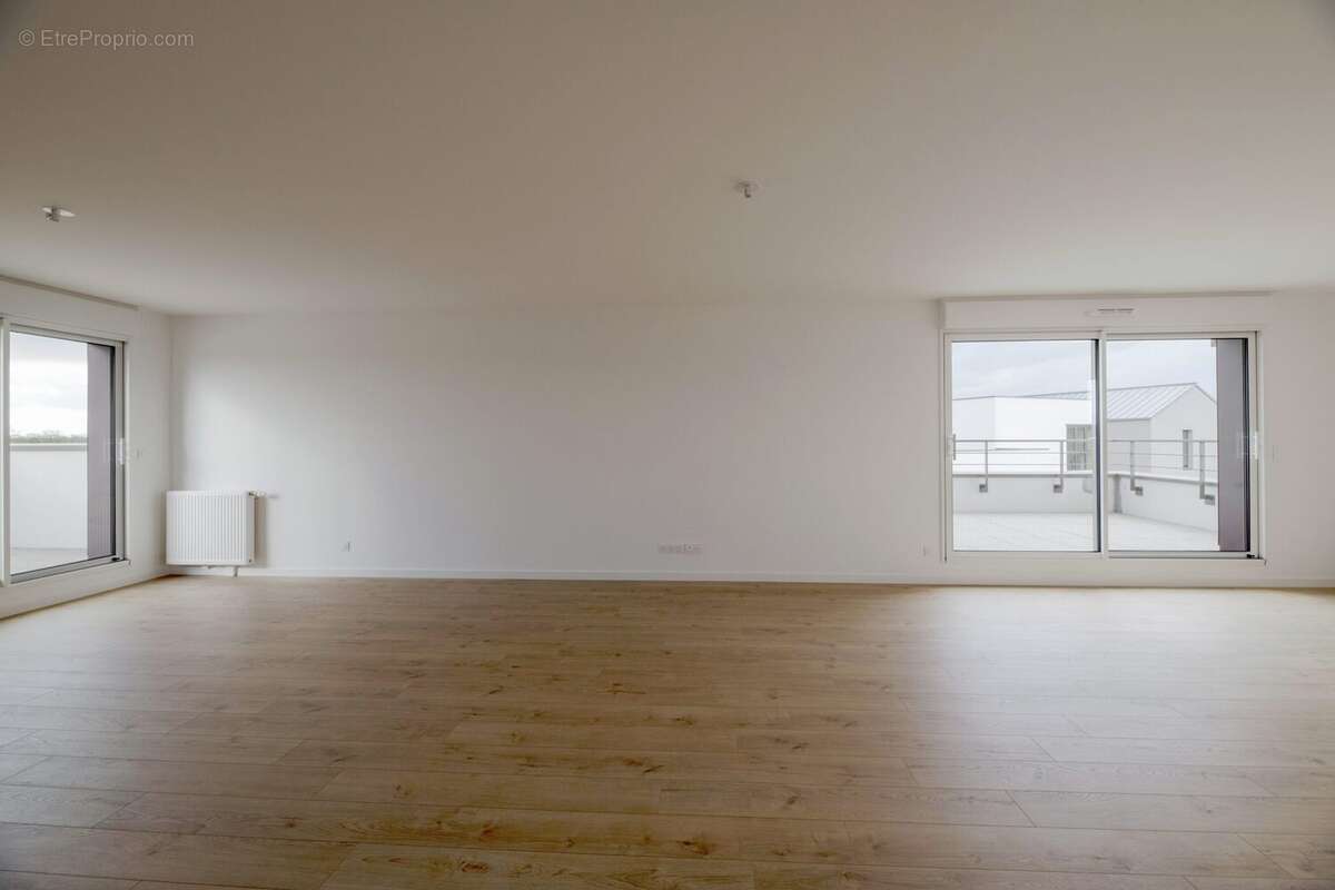 Appartement à VERN-SUR-SEICHE