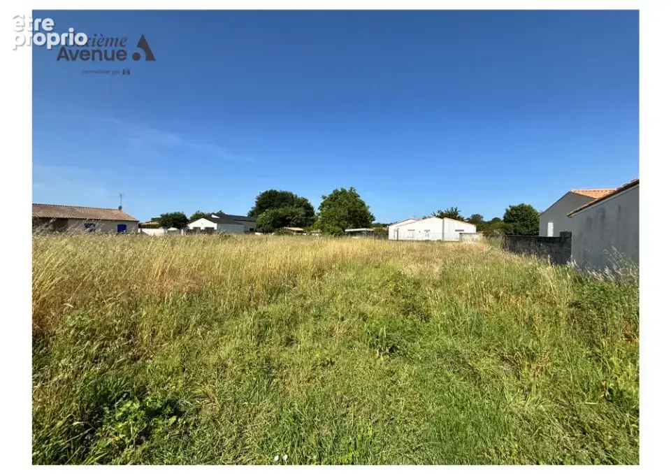 Terrain 633 m² à Les Mathes  - photo 2