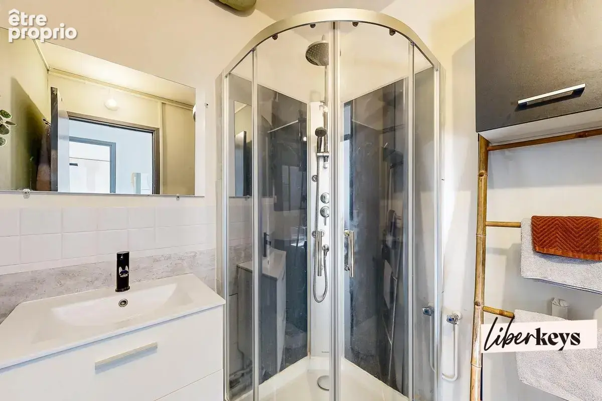 Un studio coup de cœur qui n'en a pas tout à fait l'esprit – 26,50 m² avec balcon et vue dégagée à Chelles - photo 5