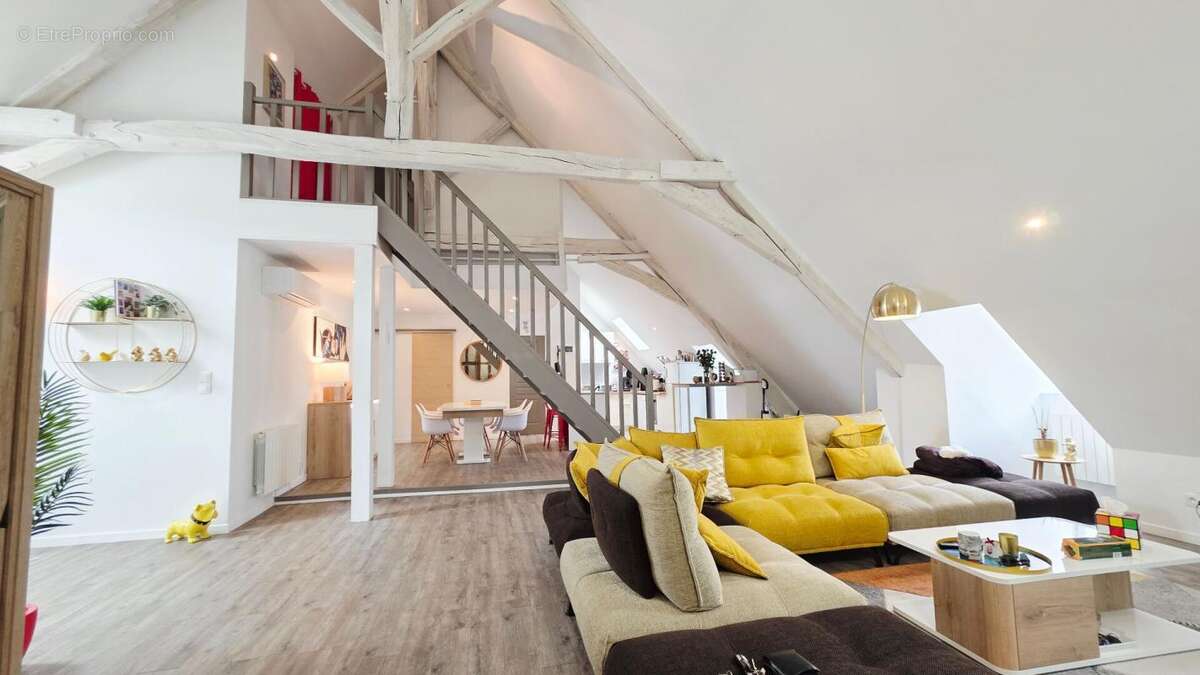 Bourges centre appartement loft 106m² 3 chambres - photo 4