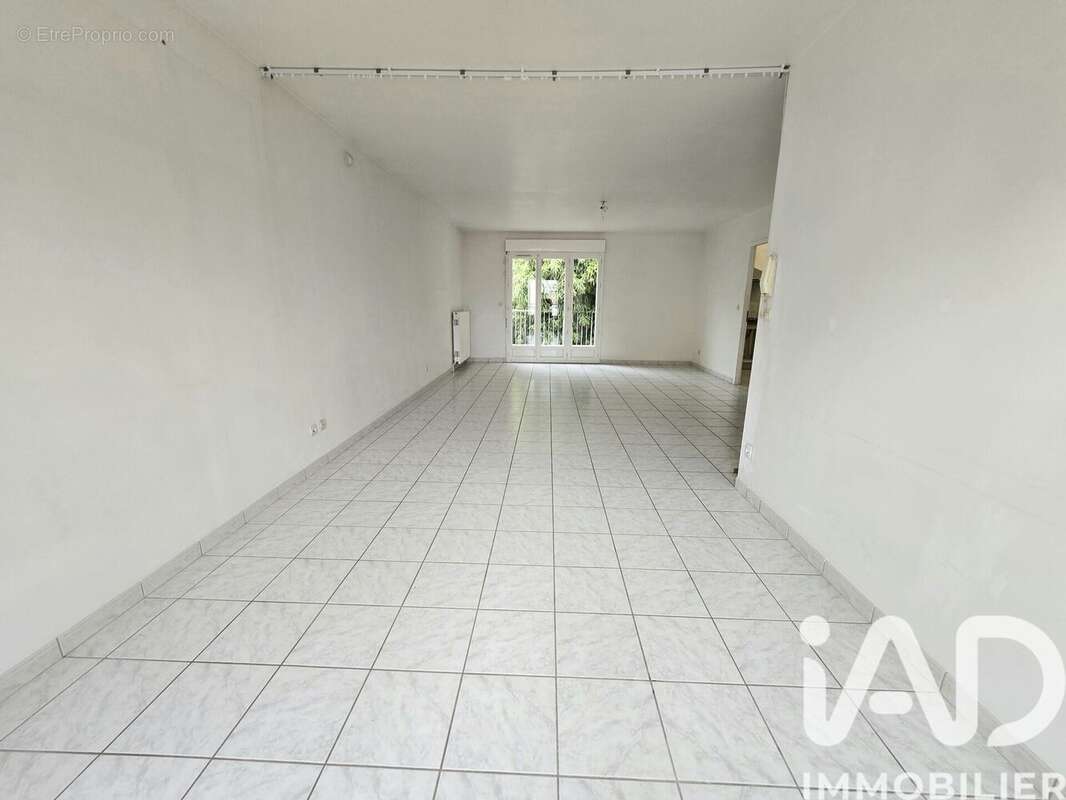 Photo 2 - Appartement à ARCUEIL