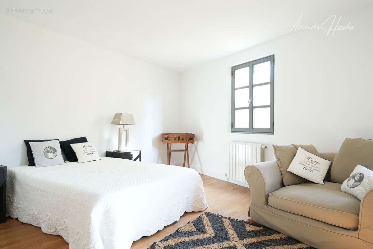 Maison à UZES