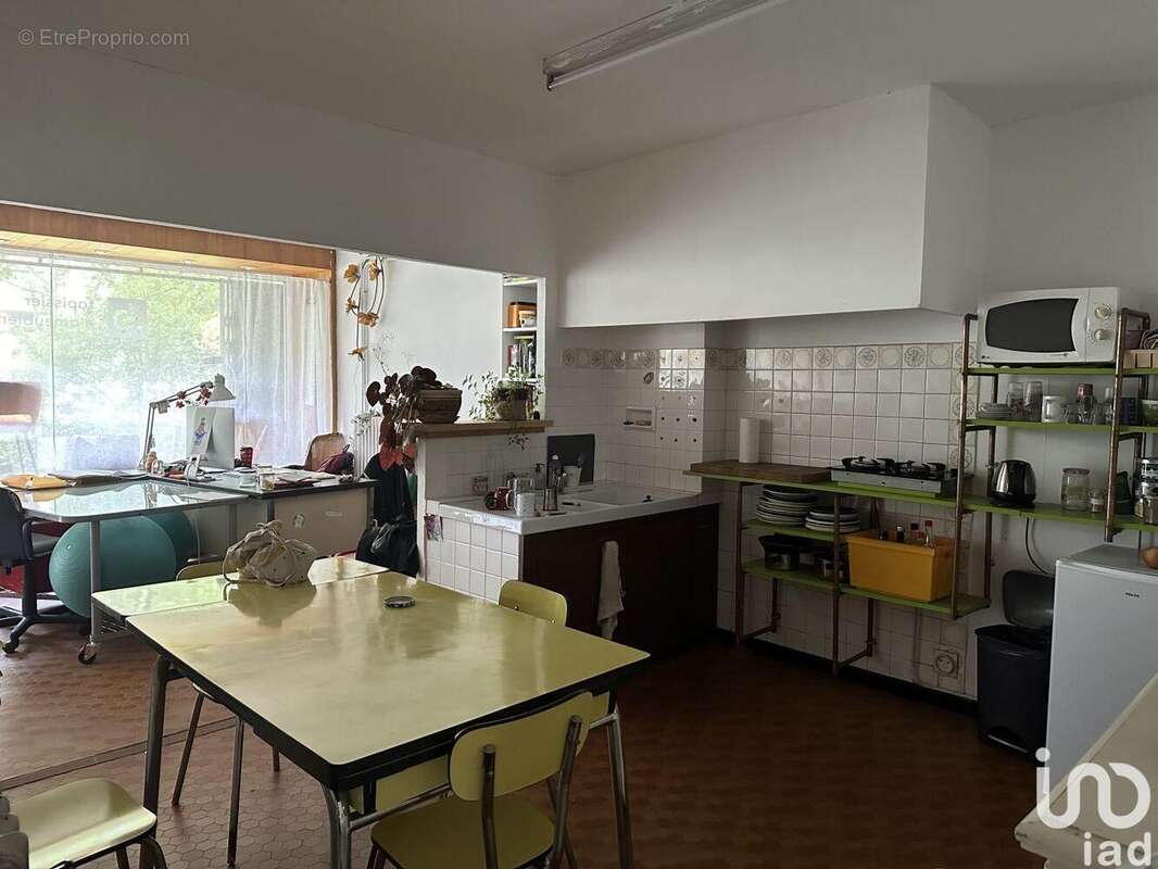 Photo 4 - Commerce à RAMONVILLE-SAINT-AGNE