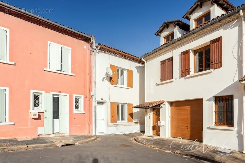 Maison à MOULEYDIER