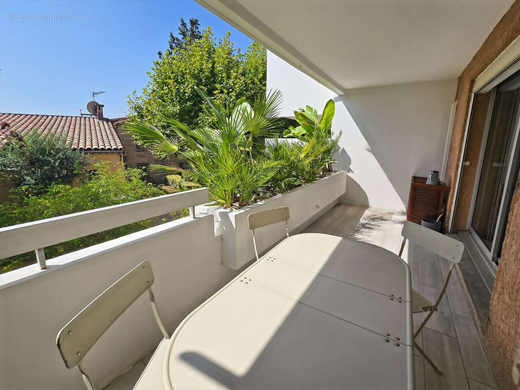 EXCLUSIVITÉ ! T3 avec terrasse, 2 parking et aucun travaux à prévoir 13013 Marseille Secteur Château-Gombert - photo 15