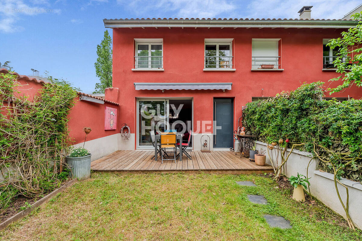 Maison à LYON-4E