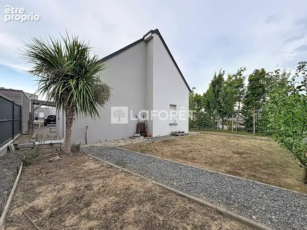 Maison Douvres La Delivrande 4 pièce(s) 85 m2 - photo 13