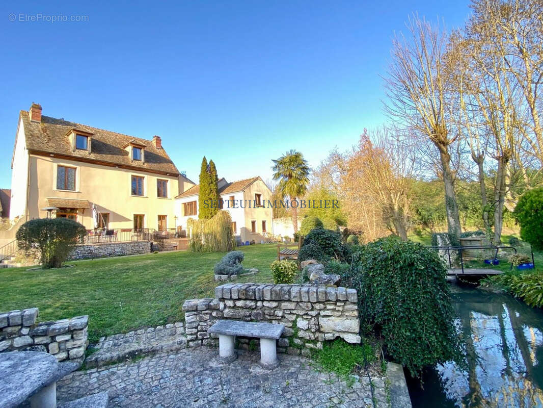 Maison à SEPTEUIL