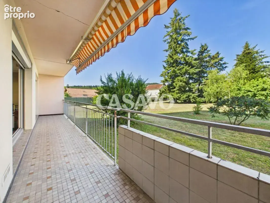 Vente Appartement 4 pièces de 80m² - 38290 La Verpillière - photo 3